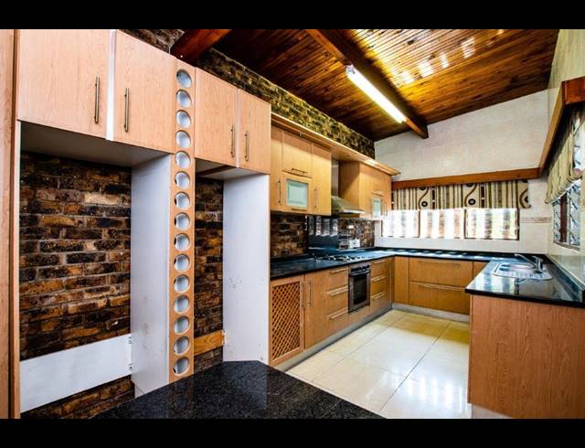 3 BEDROOM FREESTANDING SOLD IN CHILTERN HILLS